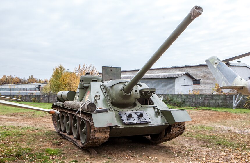 Самоходно-артиллерийская установка СУ-100