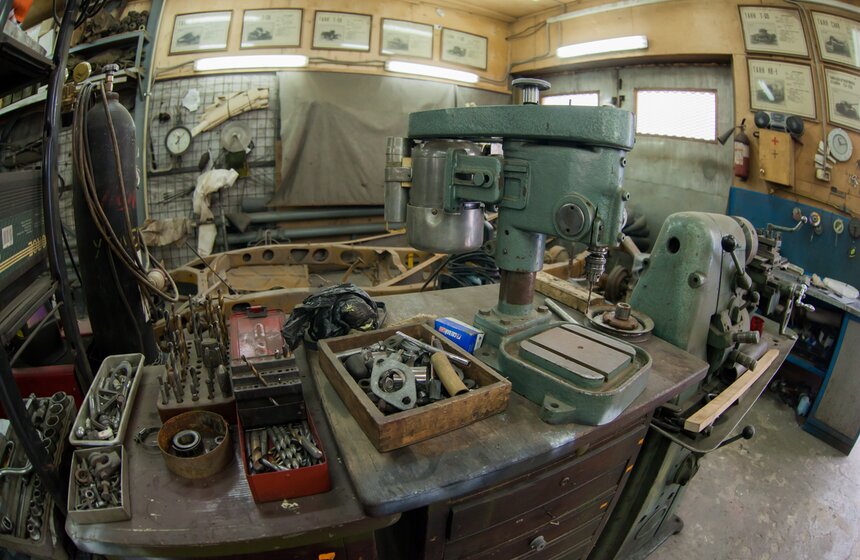 В мастерской