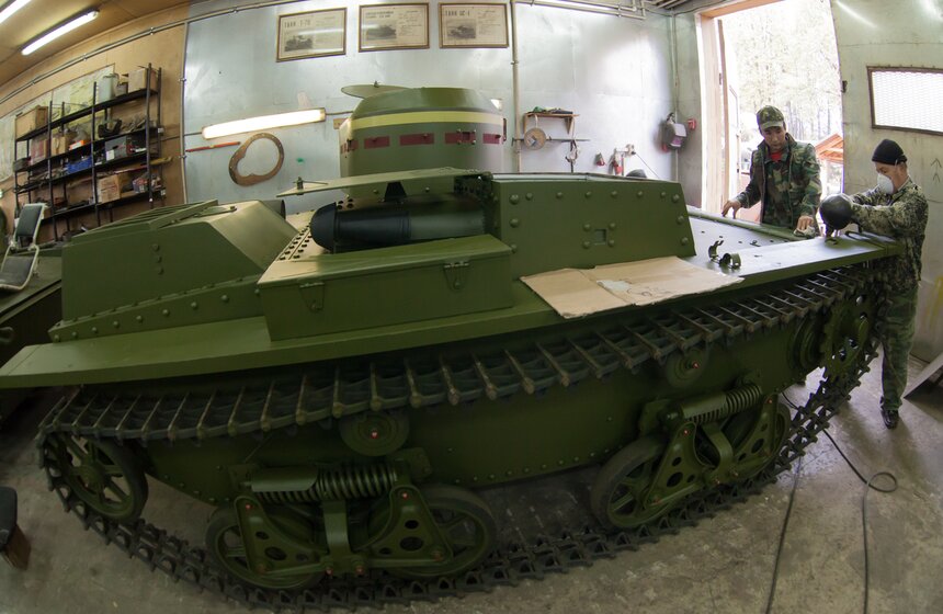 Легкий плавающий танк Т-37
