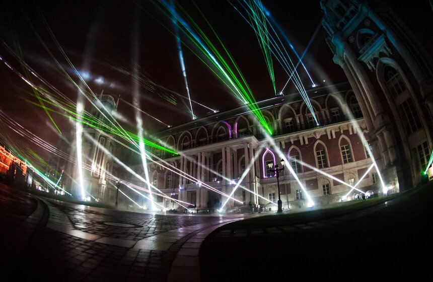 Дмитрий Маликов выступил на фестивале "Круг света" 21 фото