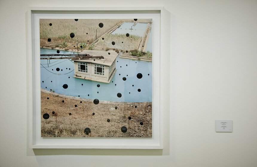 В МАММ открылась выставка "Факты и вымыслы" 10 фото