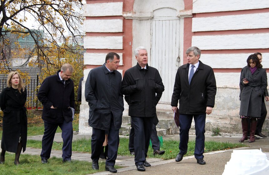 Сергей Собянин осмотрел место строительства парка "Зарядье" 8 фото