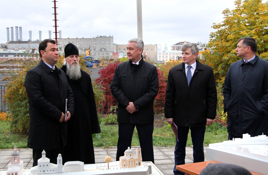 Сергей Собянин осмотрел место строительства парка "Зарядье" 11 фото