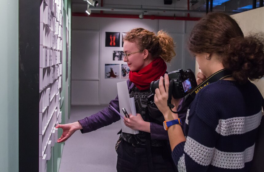 Посвященная перформансам выставка откроется в "Гараже" 18 фото