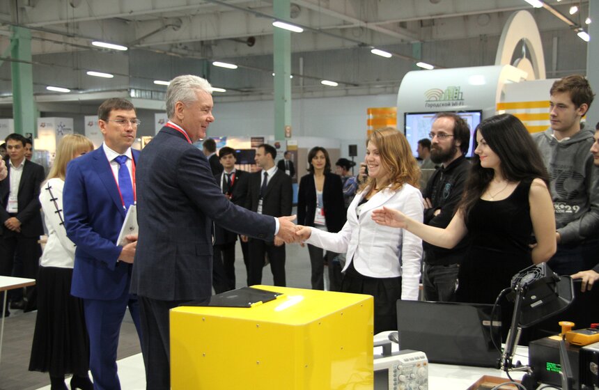 Сергей Собянин принял участие в форуме "Открытые инновации" 6 фото