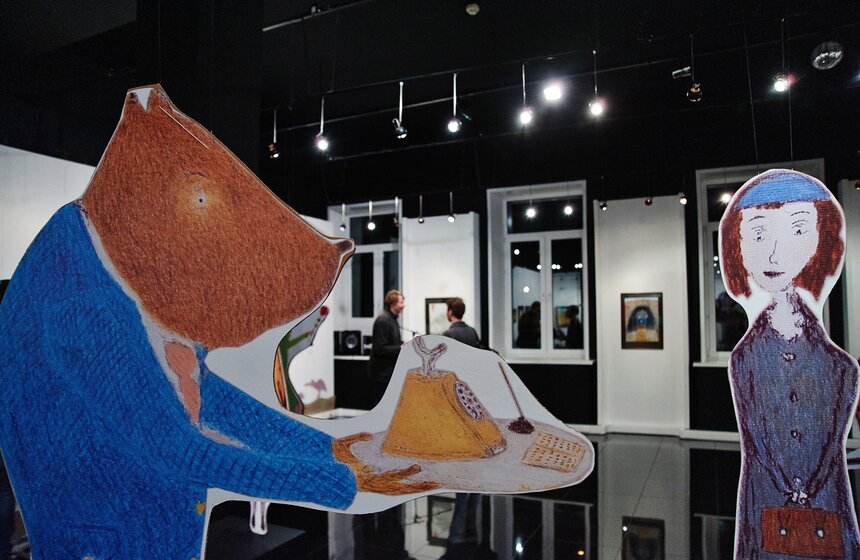 В Галерее XXI века открылась выставка "Свидание с персонажами" 5 фото