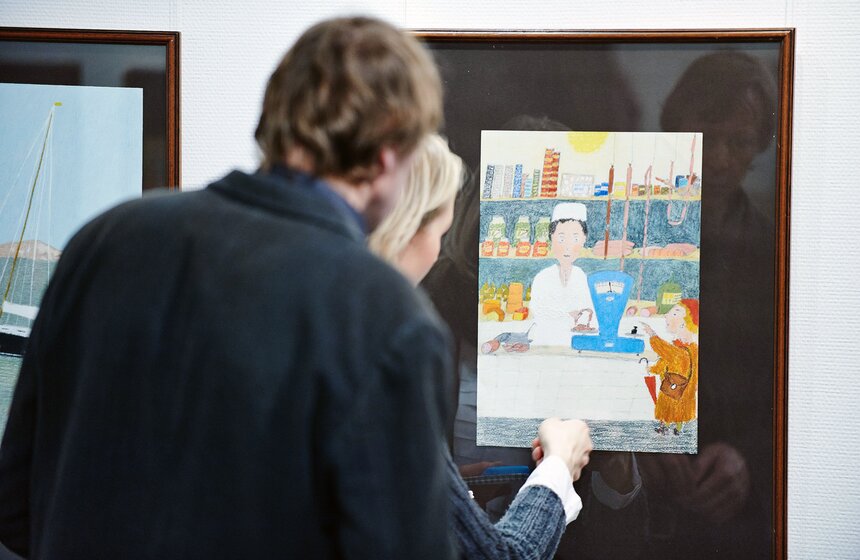 В Галерее XXI века открылась выставка "Свидание с персонажами" 9 фото