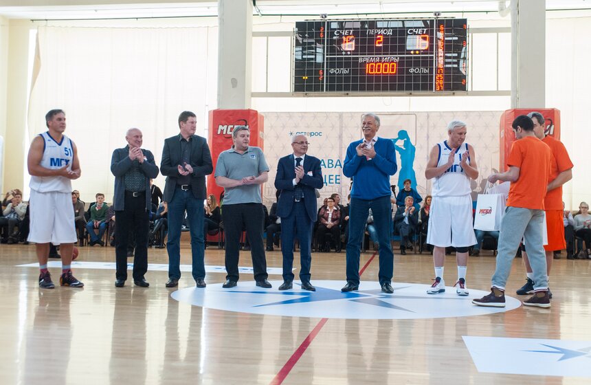 В День студента в МГУ состоялся праздничный баскетбольный матч 3 фото