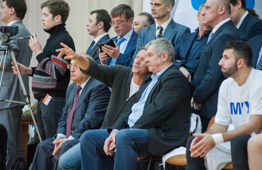 В День студента в МГУ состоялся праздничный баскетбольный матч 7 фото