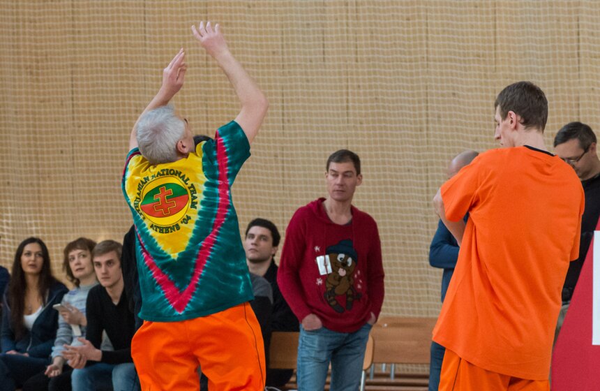 В День студента в МГУ состоялся праздничный баскетбольный матч 10 фото