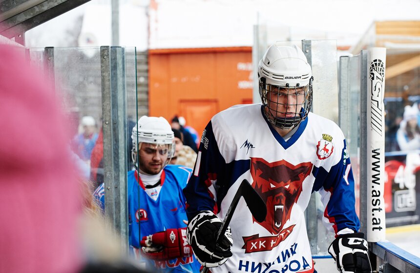 В парке Горького прошел матч звезд студенческого хоккея 3 фото
