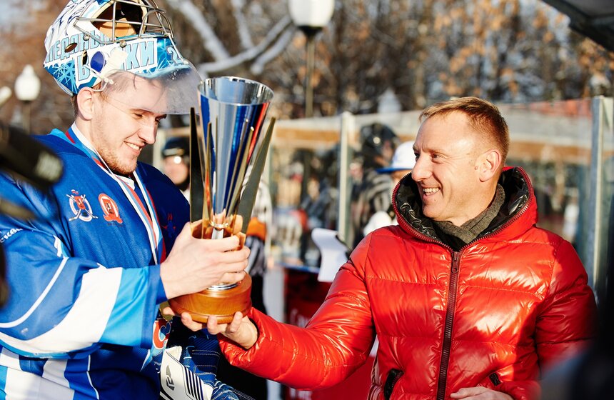 В парке Горького прошел матч звезд студенческого хоккея 26 фото