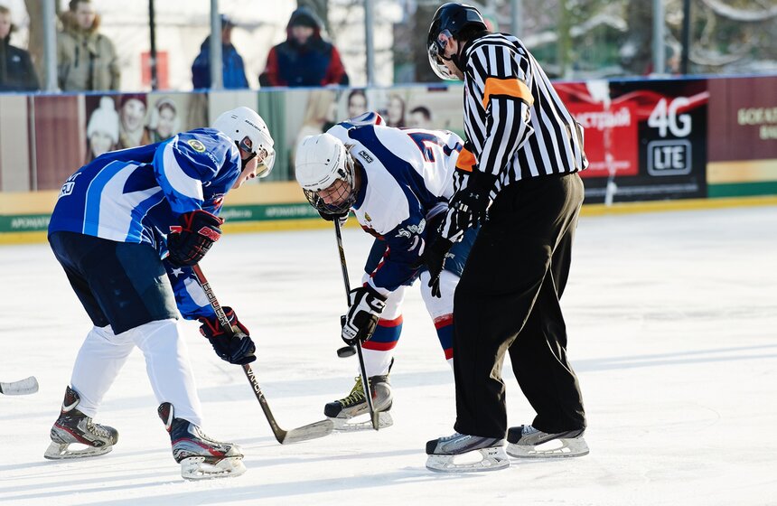 В парке Горького прошел матч звезд студенческого хоккея 21 фото