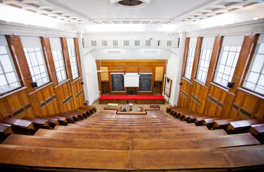 260 лет МГУ: Как выглядит старейший вуз страны 12 фото