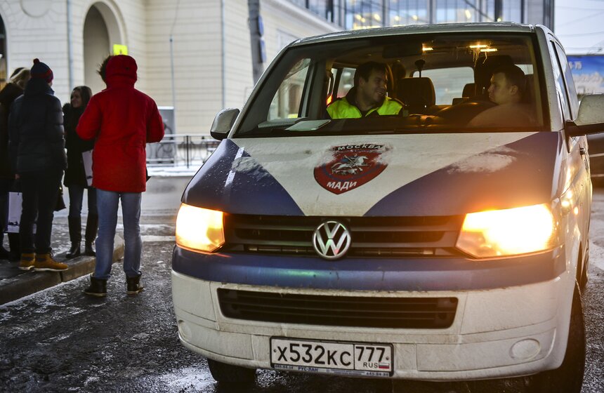 Учащиеся МАДИ посетили Московскую дорожную инспекцию 8 фото