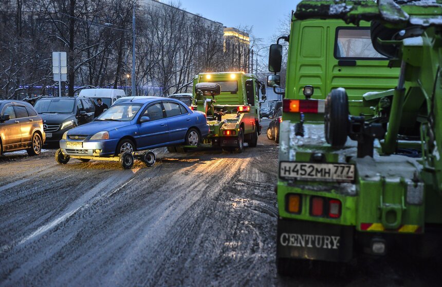 Учащиеся МАДИ посетили Московскую дорожную инспекцию 16 фото