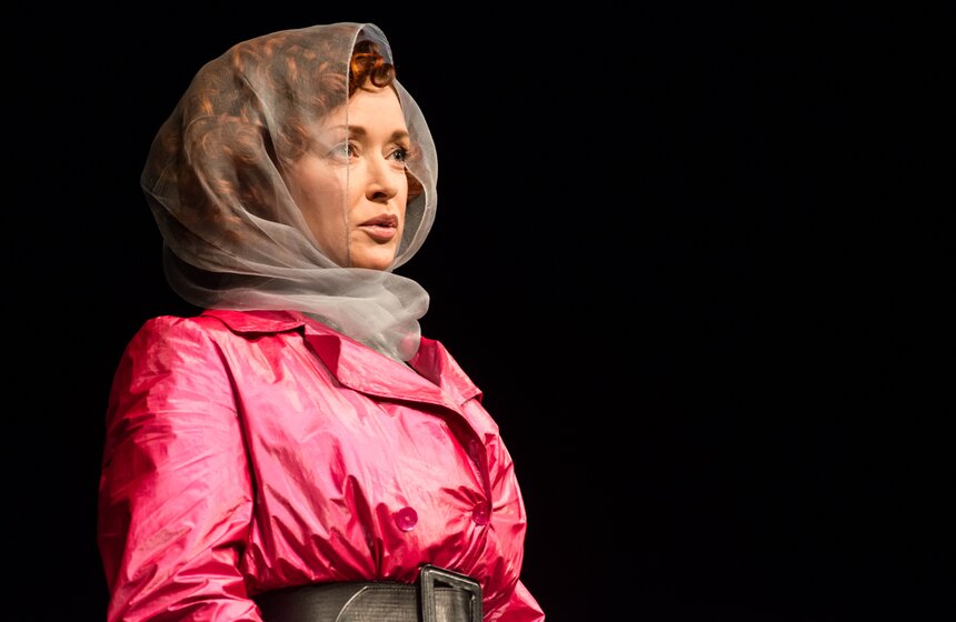 В театре Джигарханяна прошел спектакль "Не телефонный разговор" 2 фото