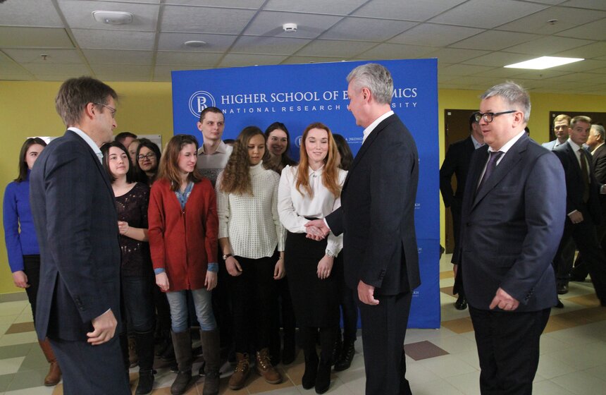 Сергей Собянин осмотрел новый корпус Высшей школы экономики 5 фото