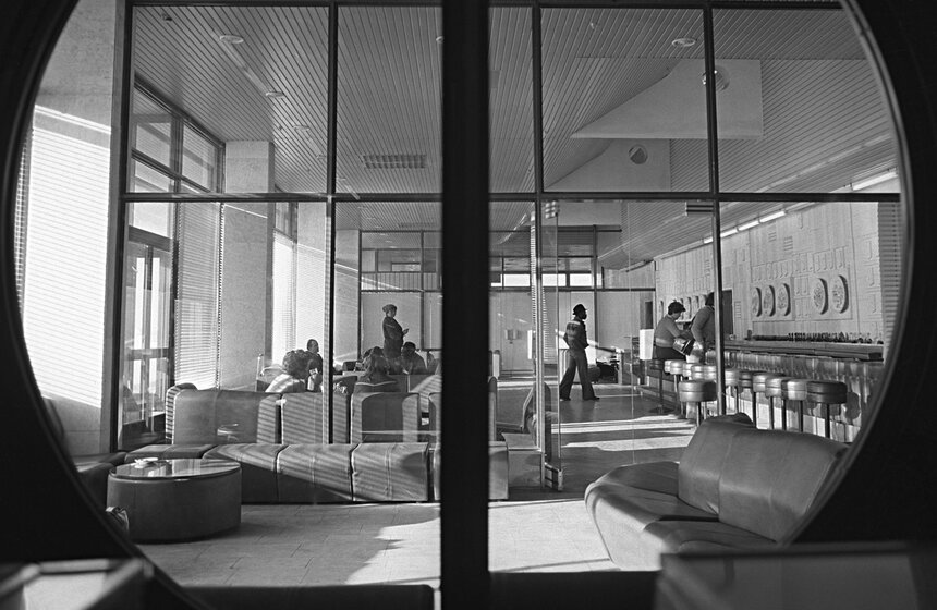 Международный сектор аэропорта. 1980 год.<br />Фотохроника ТАСС