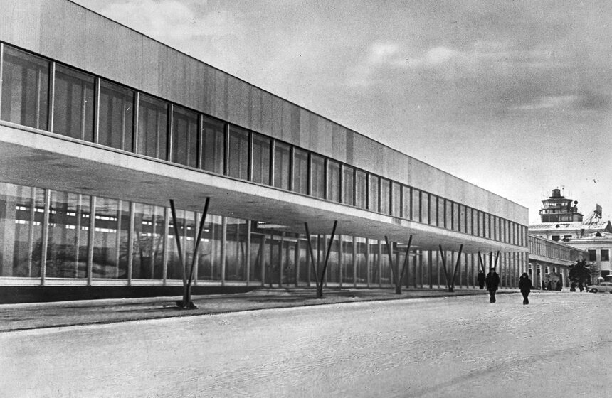 Фасад аэровокзала "Внуково-1". 1966 год.<br />Фото: oldmos.ru