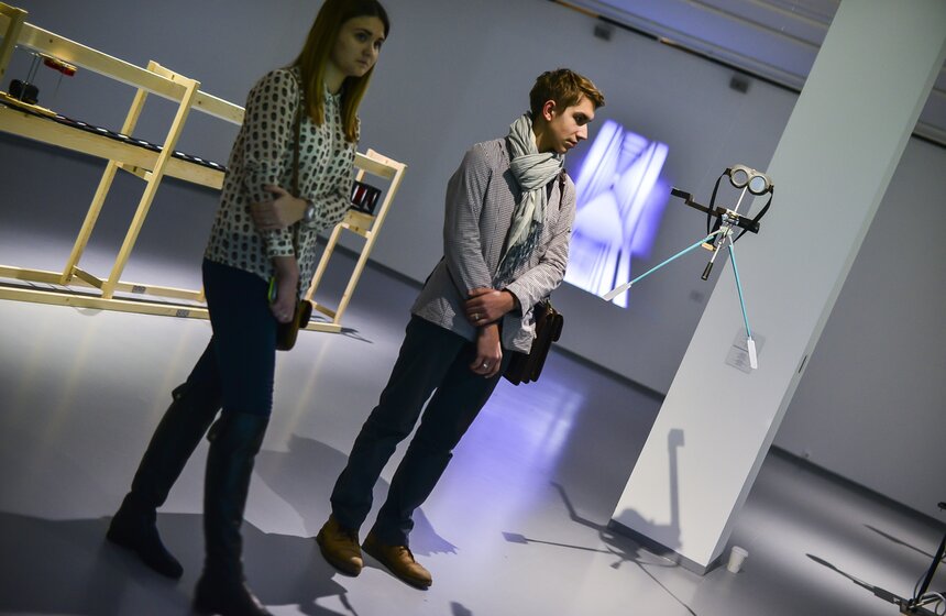 В МАММ открылась первая выставка греческой художницы Анны Вазоф 17 фото