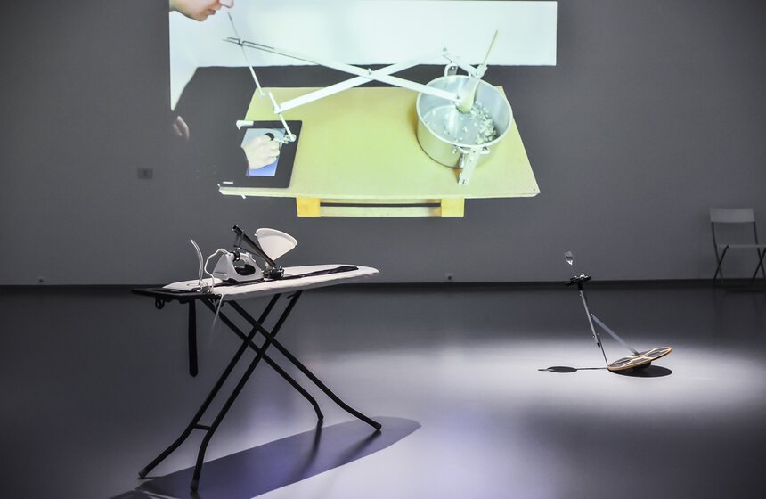 В МАММ открылась первая выставка греческой художницы Анны Вазоф 2 фото