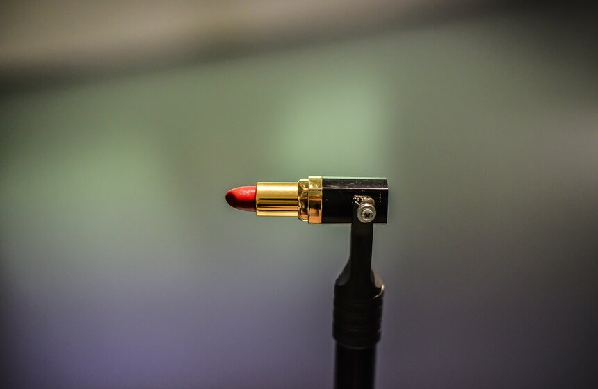 В МАММ открылась первая выставка греческой художницы Анны Вазоф 8 фото