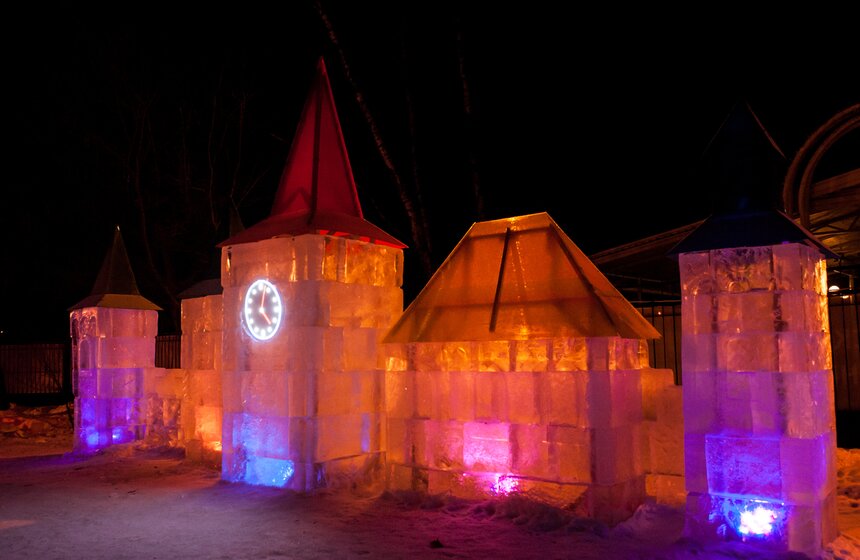 В Москве завершился конкурс ледяной скульптуры 6 фото