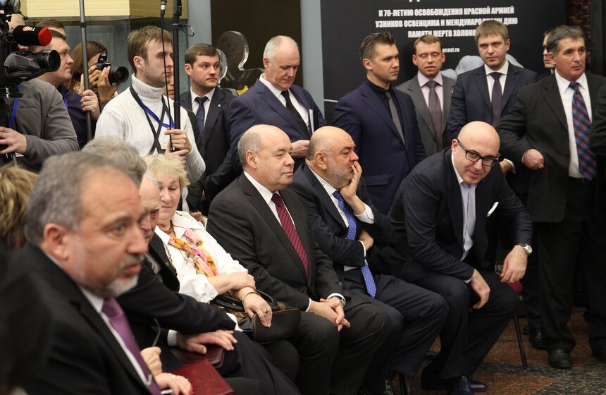 На Поклонной горе прошел вечер-реквием в память жертв холокоста 13 фото