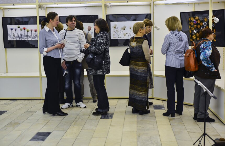 В столице открывается выставка "Искусство видеть насквозь" 3 фото