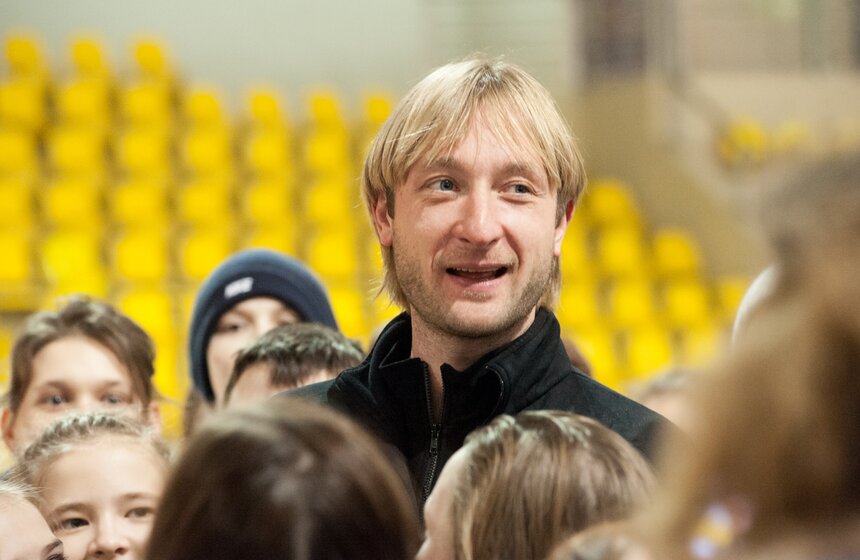 Евгений Плющенко провел мастер-класс для московских школьников 10 фото