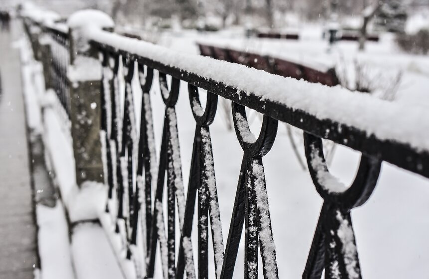 Как убирают снег в Москве 3 фото