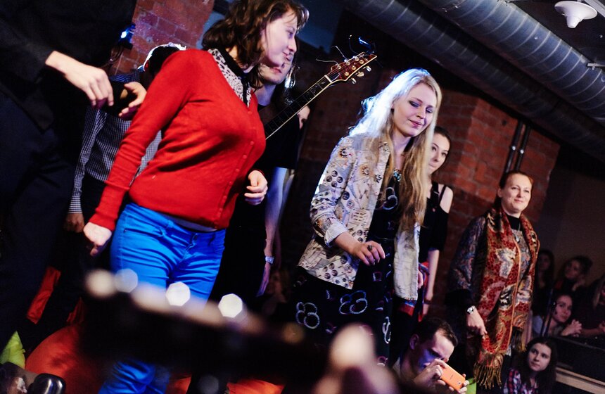 На выставке "Дали - живые полотна" прошел МузДжем 10 фото