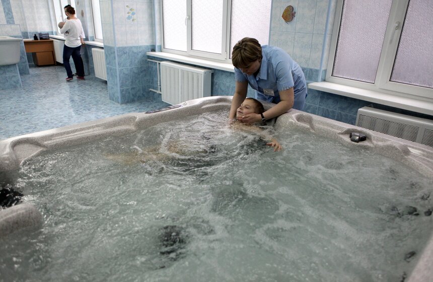 Сергей Собянин осмотрел детскую поликлинику на западе Москвы 9 фото