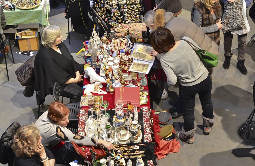 В Москве прошла первая в этом году "Блошиная сходка" 19 фото