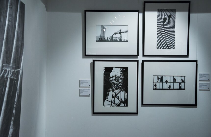 В галерее братьев Люмьер открылась выставка "PROзавод" 8 фото