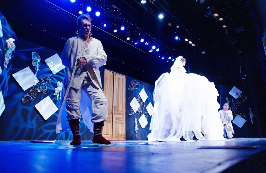 В центре СТД "На Страстном" открылись гастроли Коляда-театра 17 фото