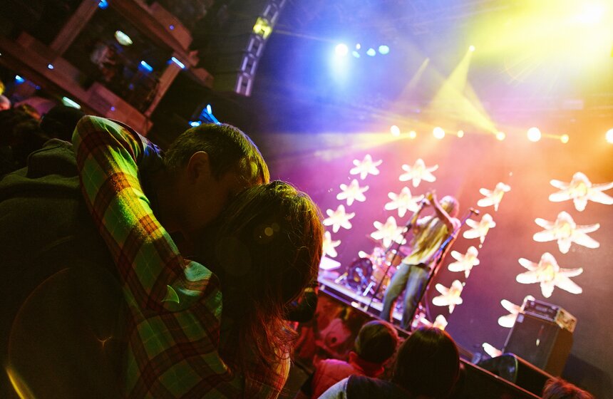 В Москве отметили 70-летие короля регги Боба Марли 16 фото