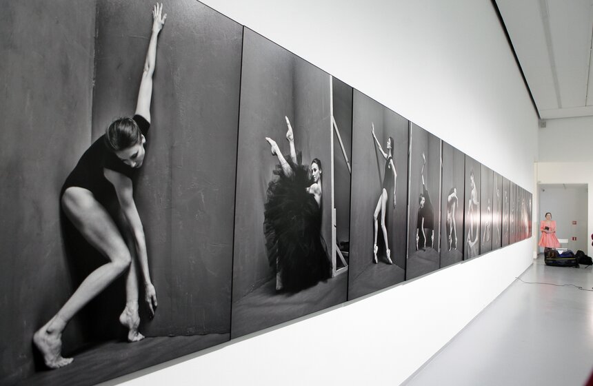 В МАММ открылась биеннале "Мода и стиль в фотографии" 1 фото