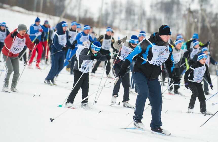 Стартовала XXXIII Всероссийская лыжная гонка "Лыжня России" 9 фото