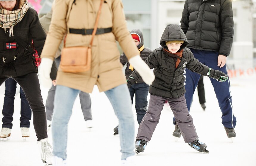 В саду "Эрмитаж" прошли дни зимних видов спорта 13 фото