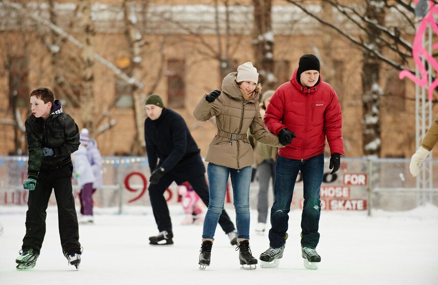 В саду "Эрмитаж" прошли дни зимних видов спорта 16 фото