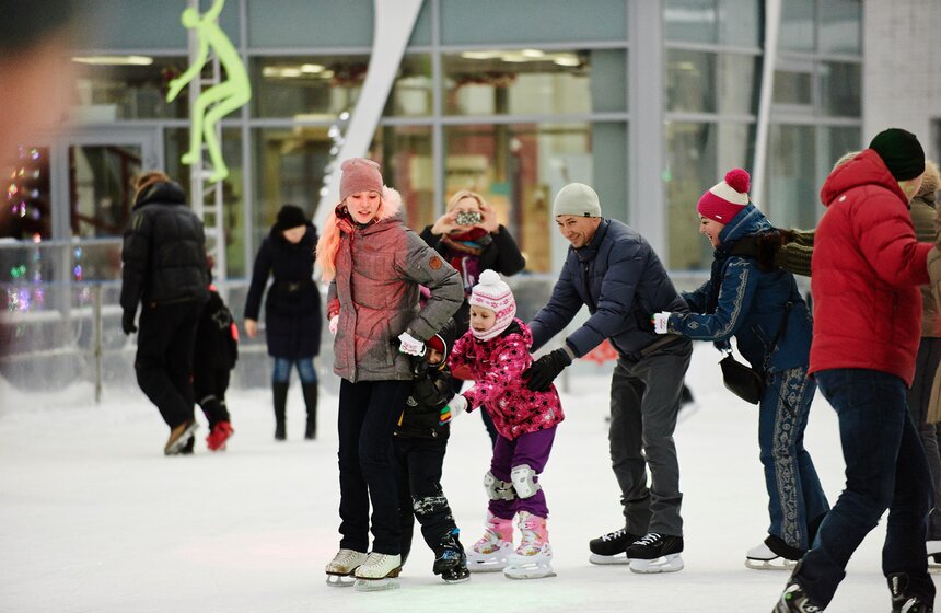 В саду "Эрмитаж" прошли дни зимних видов спорта 20 фото