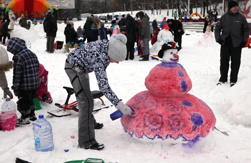 В столице прошла "Арт-битва снеговиков" 11 фото