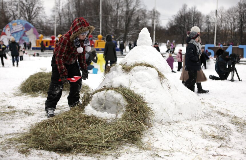 В столице прошла "Арт-битва снеговиков" 8 фото