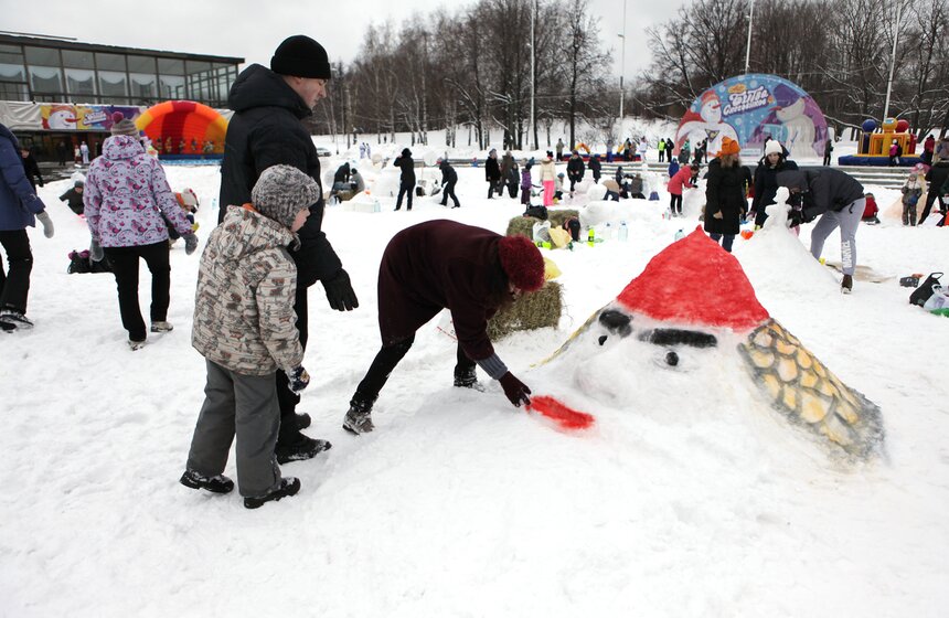 В столице прошла "Арт-битва снеговиков" 13 фото