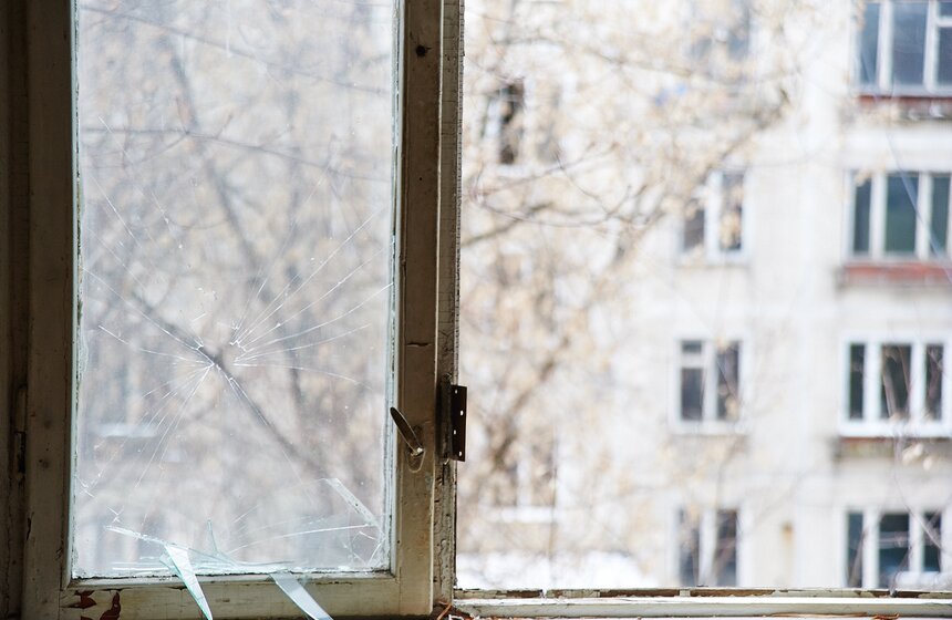 В районе Хорошево-Мневники снесли ветхую пятиэтажку 13 фото