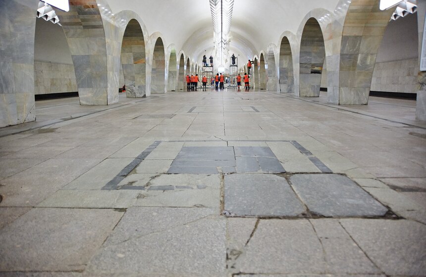 На станции "Кузнецкий мост" провели капитальный ремонт путей 5 фото