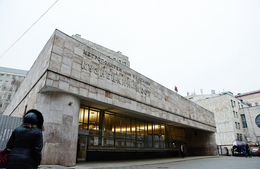 На станции "Кузнецкий мост" провели капитальный ремонт путей 31 фото