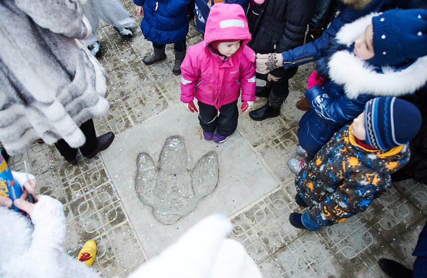 В Дарвиновском музее открыли скульптуру амурозавра 19 фото